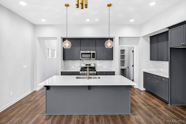 9516 Dakota Drive