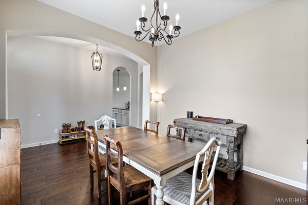 9192 CRESCENT LODGE Circle