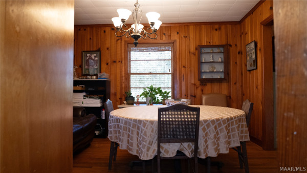 9438 mobile Highway S