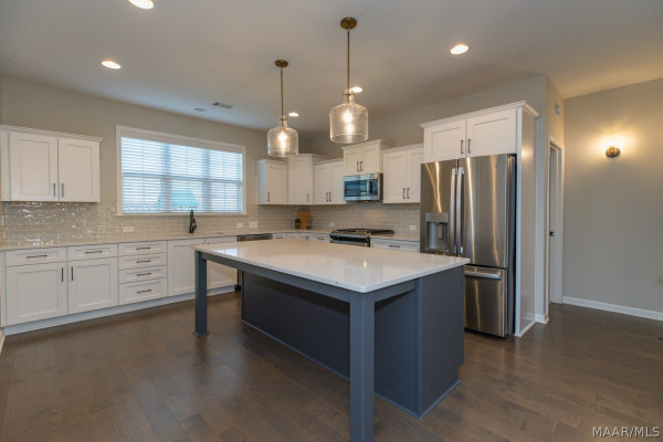 9908 Bluestone Circle