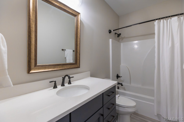 9908 Bluestone Circle