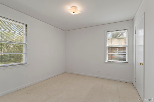 3553 S Georgetown Drive