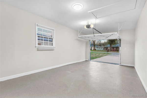 1948 COTTINGHAM Drive