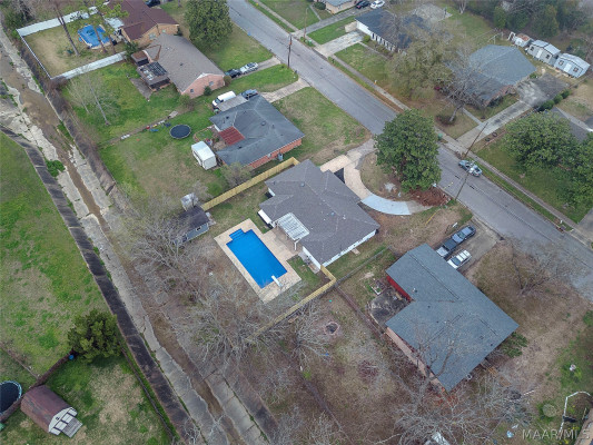 1948 COTTINGHAM Drive