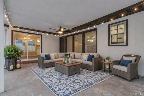 1948 COTTINGHAM Drive