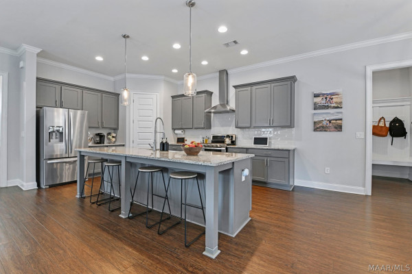 192 Forest Glen Drive