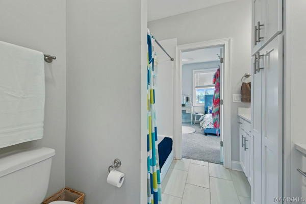 192 Forest Glen Drive