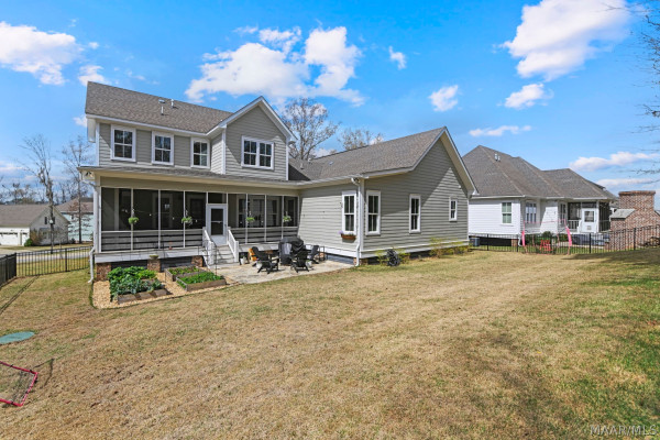 192 Forest Glen Drive