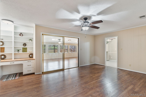 2037 Green Acres Drive