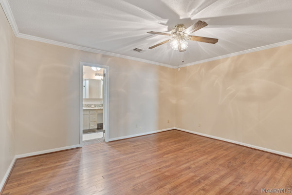 2037 Green Acres Drive