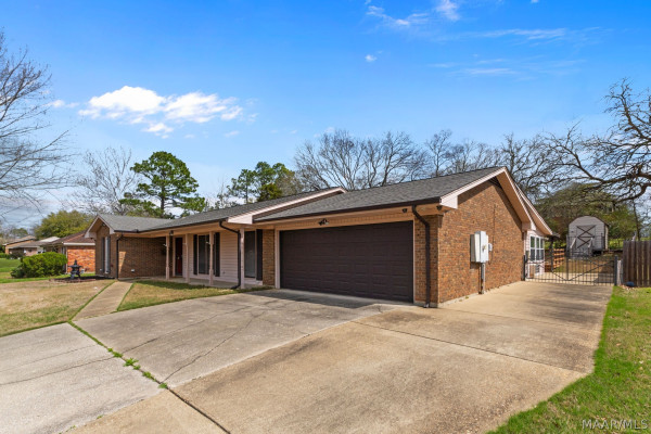 2037 Green Acres Drive