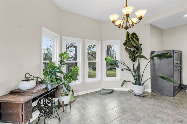 115 Willow Oak Drive