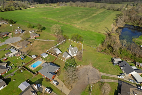 115 Willow Oak Drive