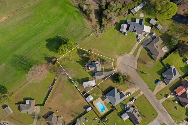 115 Willow Oak Drive