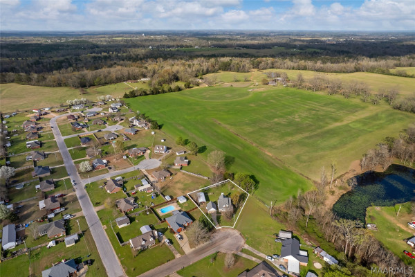 115 Willow Oak Drive