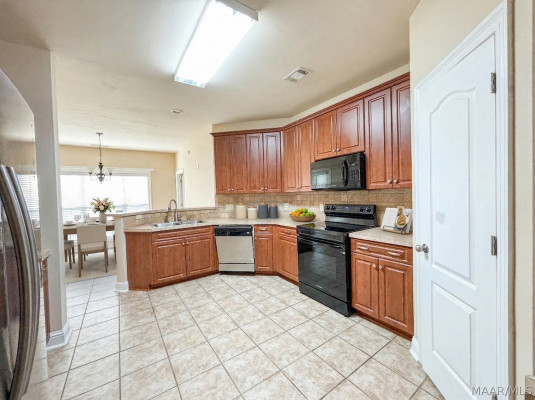 9721 Helmsley Circle