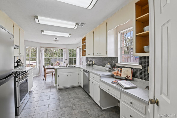 821 Sweet Ridge Road