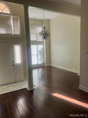 7201 Mid Pines Drive