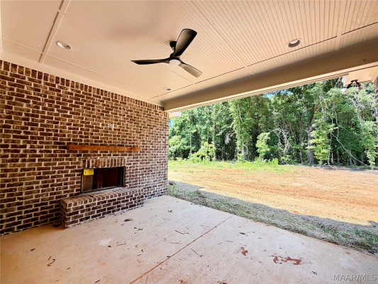 72 Della Drive