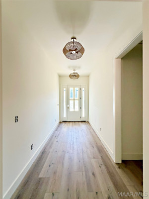 72 Della Drive