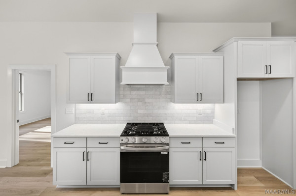 106 Della Drive