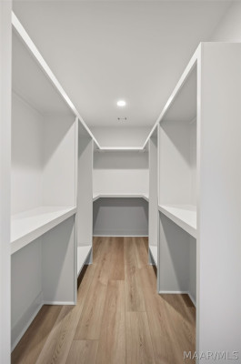 106 Della Drive