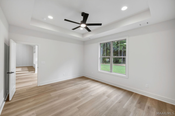 106 Della Drive