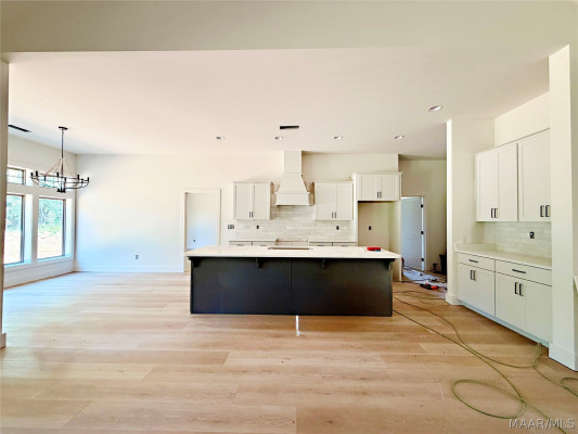 106 Della Drive