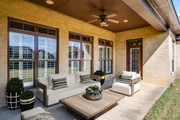 8513 Rockbridge Circle