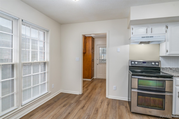 3046 Sutton Drive