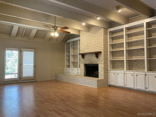 2952 Old Farm Road
