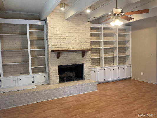2952 Old Farm Road