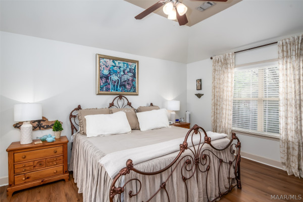 9717 SILVER BELL Court