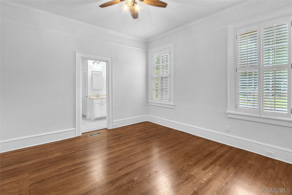 3237 Cloverdale Road