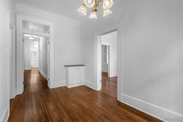 3237 Cloverdale Road