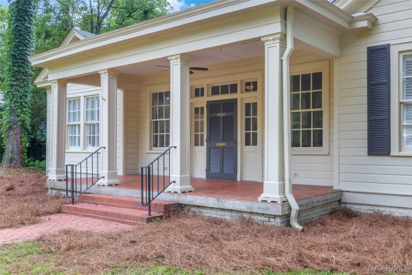 3237 Cloverdale Road