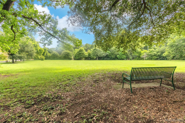 3237 Cloverdale Road