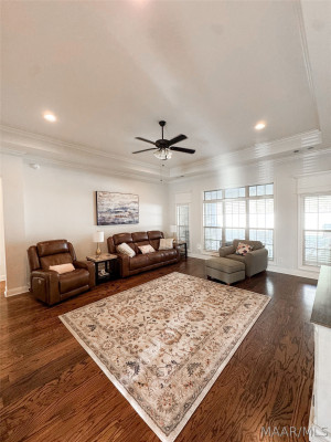 9155 Thetford Way