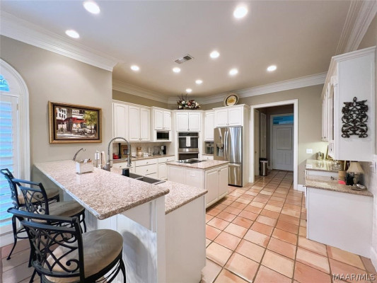 7178 Wyngrove Drive