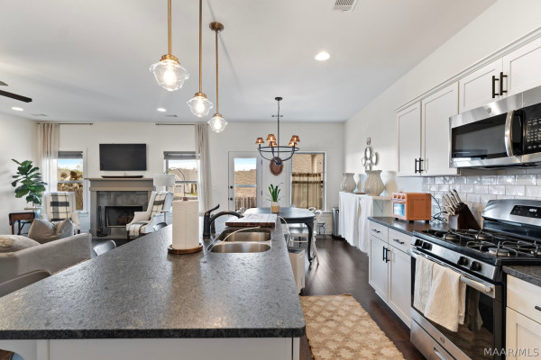 229 Hedgefield Drive