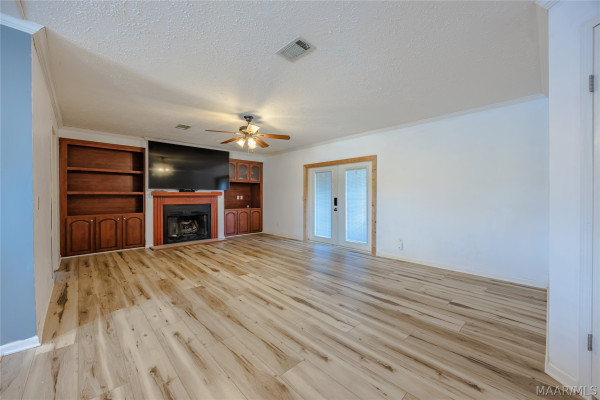 2578 County Road 66 .