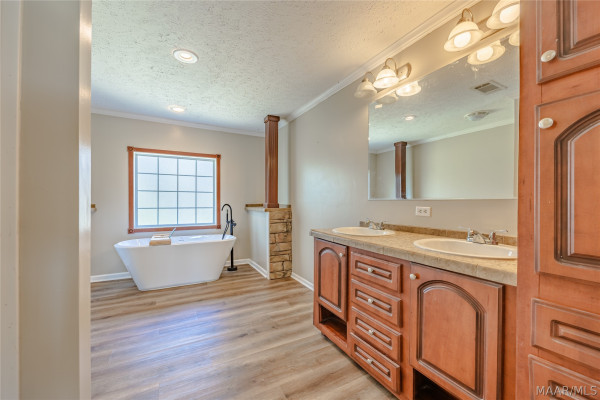 2578 County Road 66 .