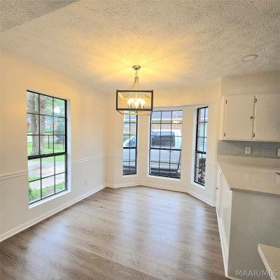 4113 Johnstown Drive