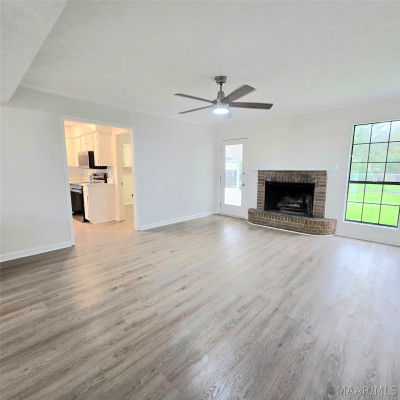 4113 Johnstown Drive