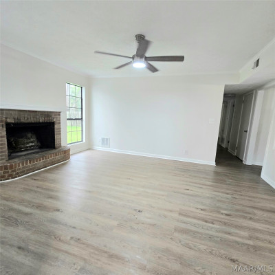 4113 Johnstown Drive