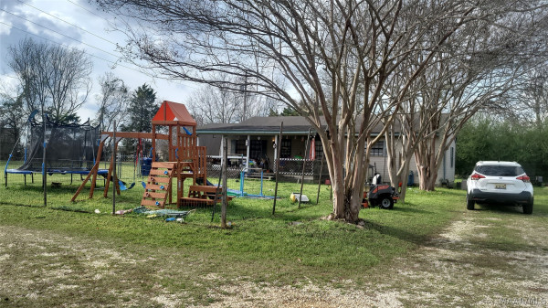 2579 COUNTY RD 85 Road