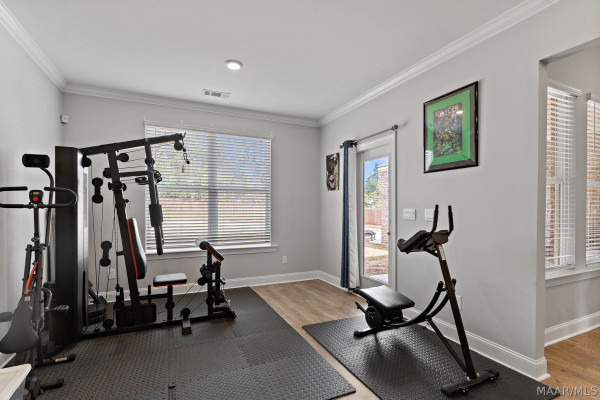 1600 Rosemary Park