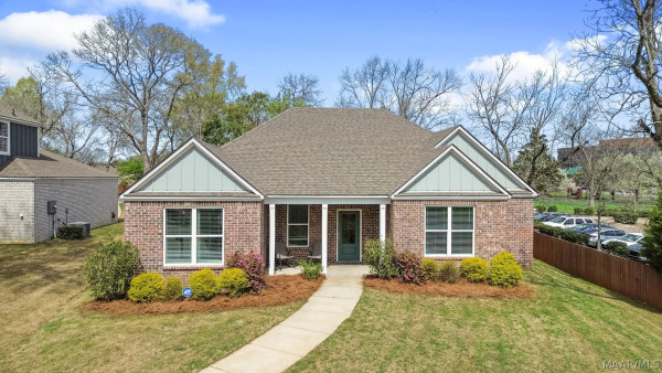 1600 Rosemary Park