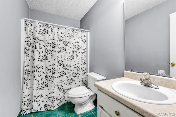 384 Forest Park Drive