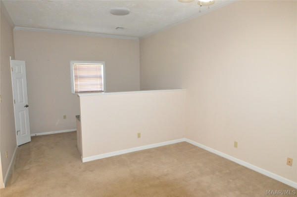 4820 Highway 14 . E